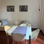 Incontro Tra Oriente E Occidente *