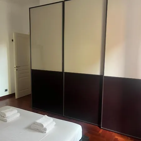 Incontro Tra Oriente E Occidente Appartamento